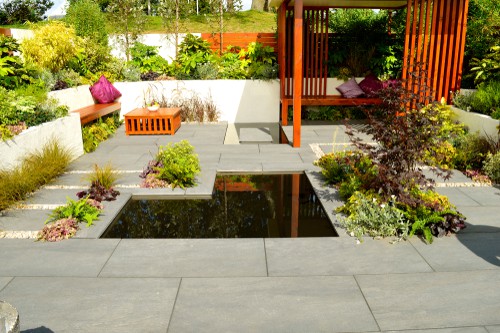 What are the Types of Flooring for Decks?